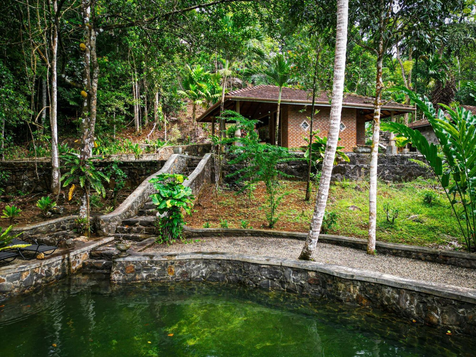 Singharaja Garden Agro Eco Lodge Pelawatta  Esterno foto